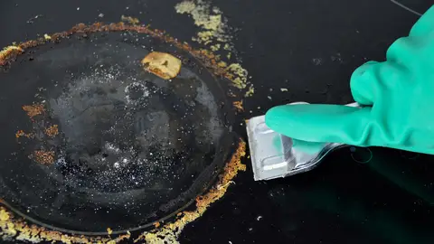 Limpiando la vitrocerámica Limpiando la vitrocerámica