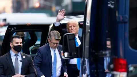 La salida de Donald Trump de la Casa Blanca desploma las audiencias televisivas en Estados Unidos La salida de Donald Trump de la Casa Blanca desploma las audiencias televisivas en Estados Unidos