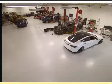 Interior fábrica de Tesla Interior fábrica de Tesla