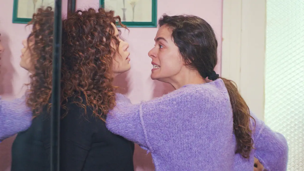 Bahar salda cuentas con Sirin: “Toda mi vida quedó destrozada por tu culpa”