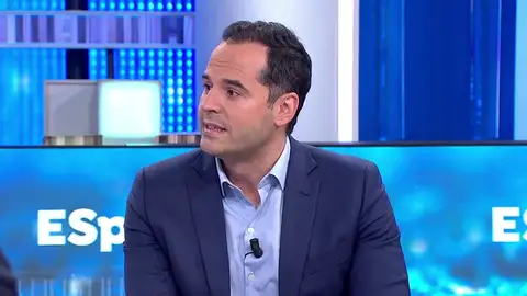 Ignacio Aguado, tras la convocatoria de elecciones de Ayuso: "Es la mayor irresponsabilidad de cuantas ha cometido" Ignacio Aguado, tras la convocatoria de elecciones de Ayuso: "Es la mayor irresponsabilidad de cuantas ha cometido"