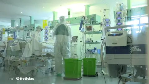 Así ha cambiado el perfil de los pacientes de coronavirus: más jóvenes y más tiempo en la UCI Así ha cambiado el perfil de los pacientes de coronavirus: más jóvenes y más tiempo en la UCI