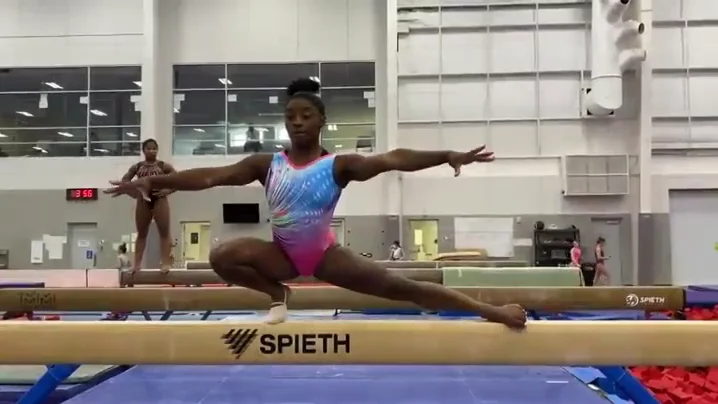 SIMONEBILES