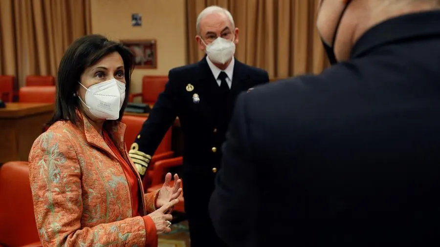 Gabilondo o una 'operación Illa' con Margarita Robles, los posibles candidatos del PSOE en las elecciones de Madrid Gabilondo o una 'operación Illa' con Margarita Robles, los posibles candidatos del PSOE en las elecciones de Madrid