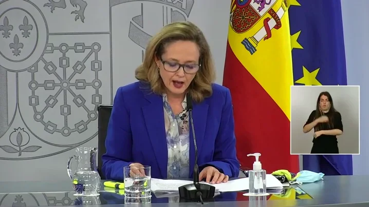 Luz verde al plan de 11.000 millones de euros de ayudas tras días de tensiones entre PSOE y Podemos Luz verde al plan de 11.000 millones de euros de ayudas tras días de tensiones entre PSOE y Podemos