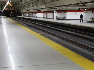 Un joven denuncia una nueva agresión homófoba en el Metro de Madrid Un joven denuncia una nueva agresión homófoba en el Metro de Madrid