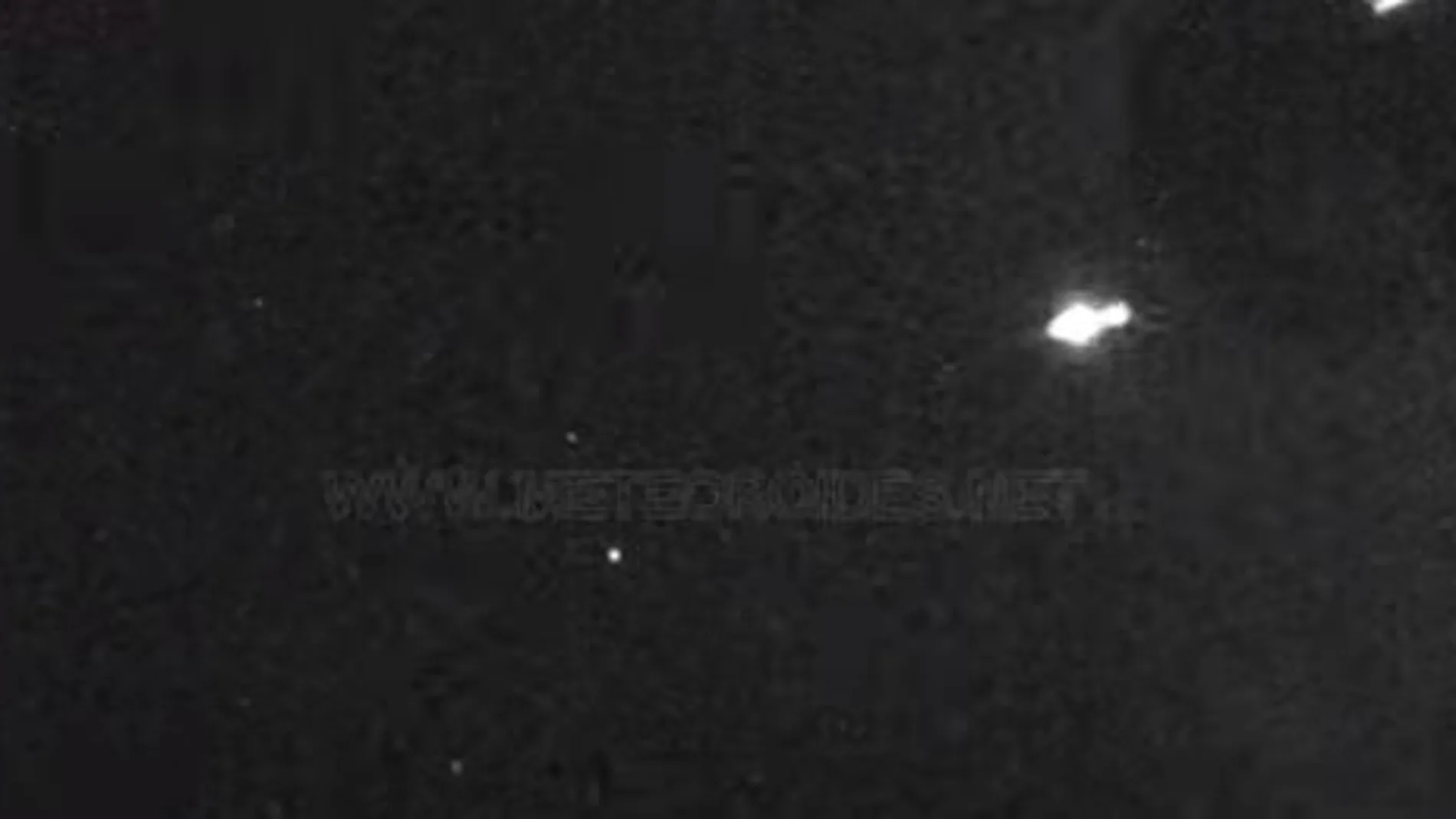 Avistada una bola de fuego en el sur peninsular al entrar en la atmósfera Avistada una bola de fuego en el sur peninsular al entrar en la atmósfera