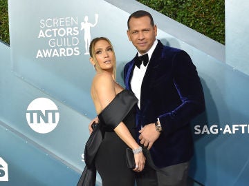 Jennifer Lopez y &Aacute;lex Rodr&iacute;guez desmienten su ruptura.