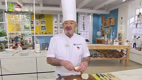 Karlos Arguiñano en su programa de televisión 'Cocina abierta de Karlos Arguiñano'