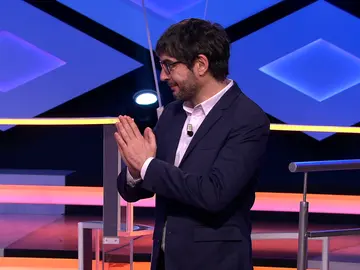 ¡Al más puro estilo de Arguiñano! A Juanra Bonet se le hace la boca agua en ‘¡Boom!’ con una receta ¡Al más puro estilo de Arguiñano! A Juanra Bonet se le hace la boca agua en ‘¡Boom!’ con una receta