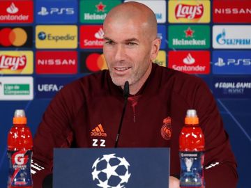 Zidane suelta la bomba sobre la posible vuelta de Cristiano Ronaldo al Real Madrid: "Es posible" 