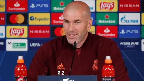 Zidane suelta la bomba sobre la posible vuelta de Cristiano Ronaldo al Real Madrid: "Es posible" Zidane suelta la bomba sobre la posible vuelta de Cristiano Ronaldo al Real Madrid: "Es posible"