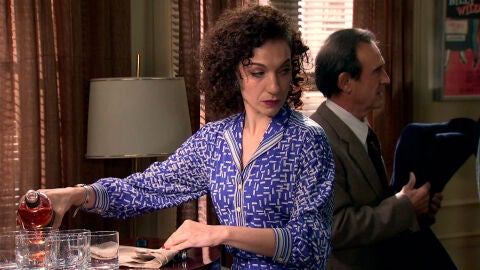 Estefanía consigue con éxito su primera prueba de la misión: acabar con Beltrán