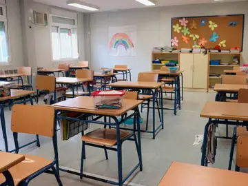 Francia veta el lenguaje inclusivo al considerarlo un obstáculo para el aprendizaje Francia veta el lenguaje inclusivo al considerarlo un obstáculo para el aprendizaje