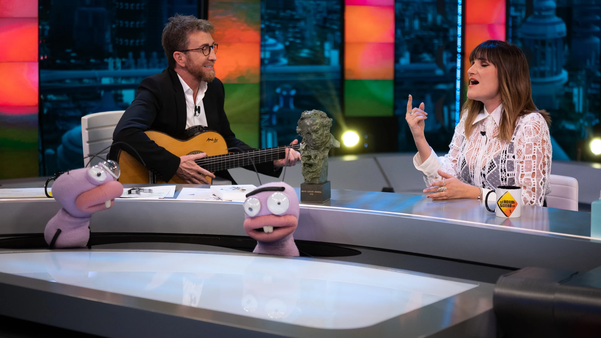 Rozalén canta en directo 'El día que yo me muera' en 'El Hormiguero 3.0' Rozalén canta en directo 'El día que yo me muera' en 'El Hormiguero 3.0'