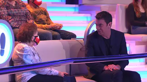 ¿Arturo Valls y Palmira dando las Campanadas? La imagen que ha sorprendido a todos en ‘¡Ahora caigo!’ ¿Arturo Valls y Palmira dando las Campanadas? La imagen que ha sorprendido a todos en ‘¡Ahora caigo!’