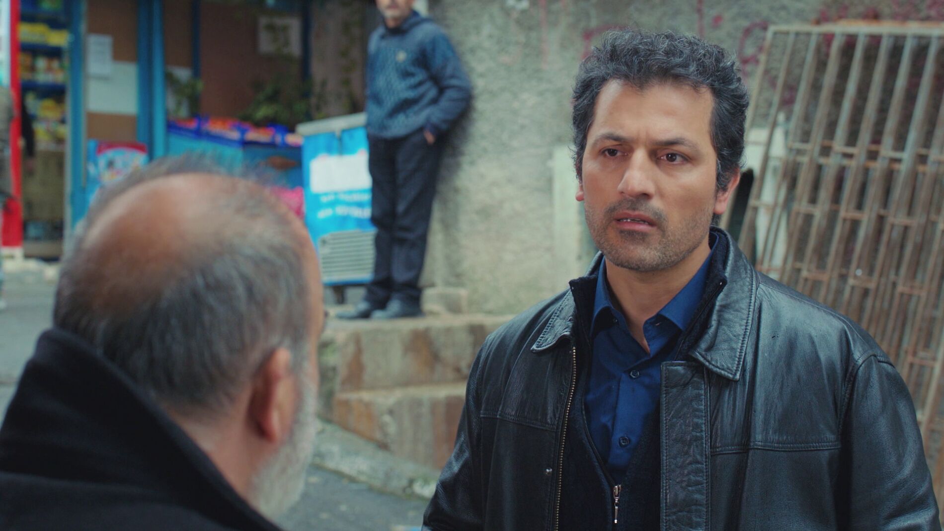 Avance de &lsquo;Mujer&rsquo;: Arif, cada vez m&aacute;s molesto por la presencia de Sarp en la vida de Bahar