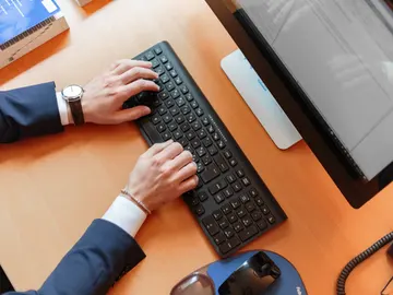 Cómo y cuándo pedir el voto por correo online para las elecciones de Madrid en 2021 Cómo y cuándo pedir el voto por correo online para las elecciones de Madrid en 2021