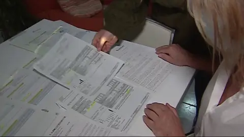 Una familia de Dénia recibe una factura de agua de más de 6.000 euros sin vivir en casa Una familia de Dénia recibe una factura de agua de más de 6.000 euros sin vivir en casa