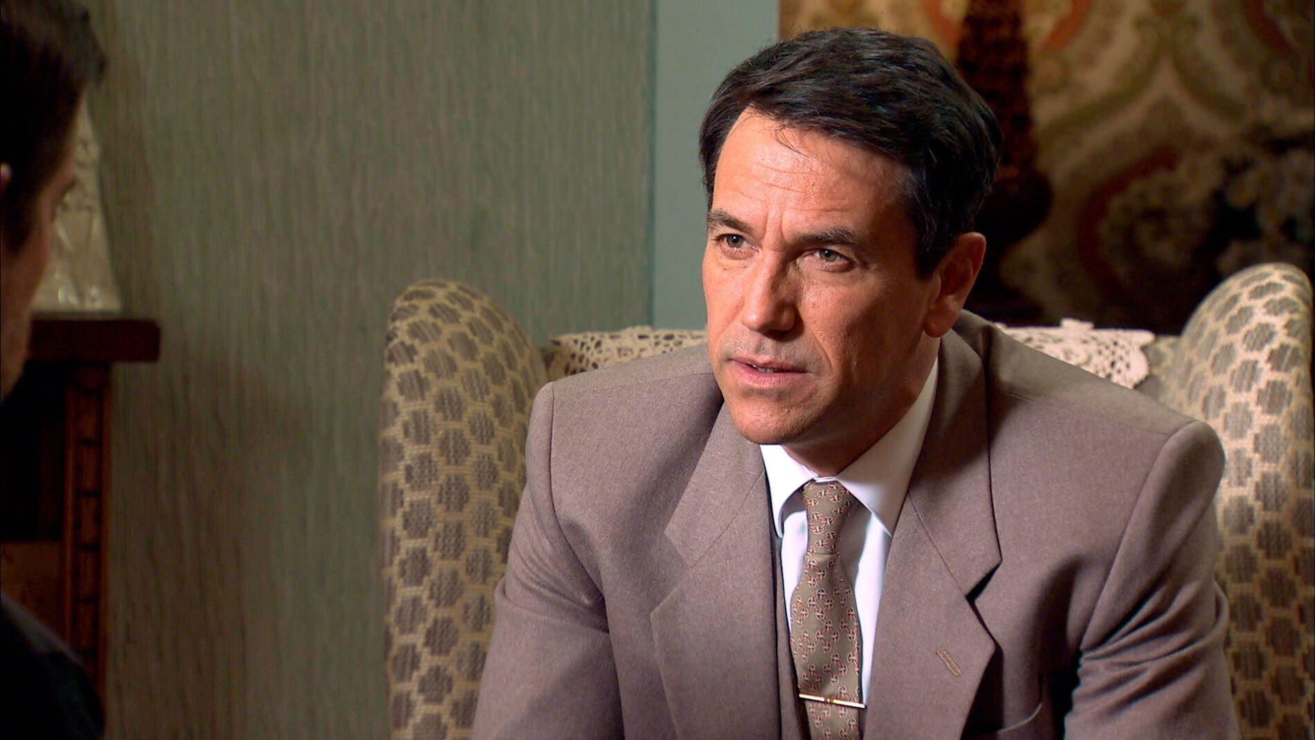 Abel se al&iacute;a con los G&oacute;mez: &ldquo;Te creo Manolita&rdquo;