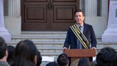 Primer tráiler de 'Rutherford Falls', la nueva serie del creador de 'The Good Place'