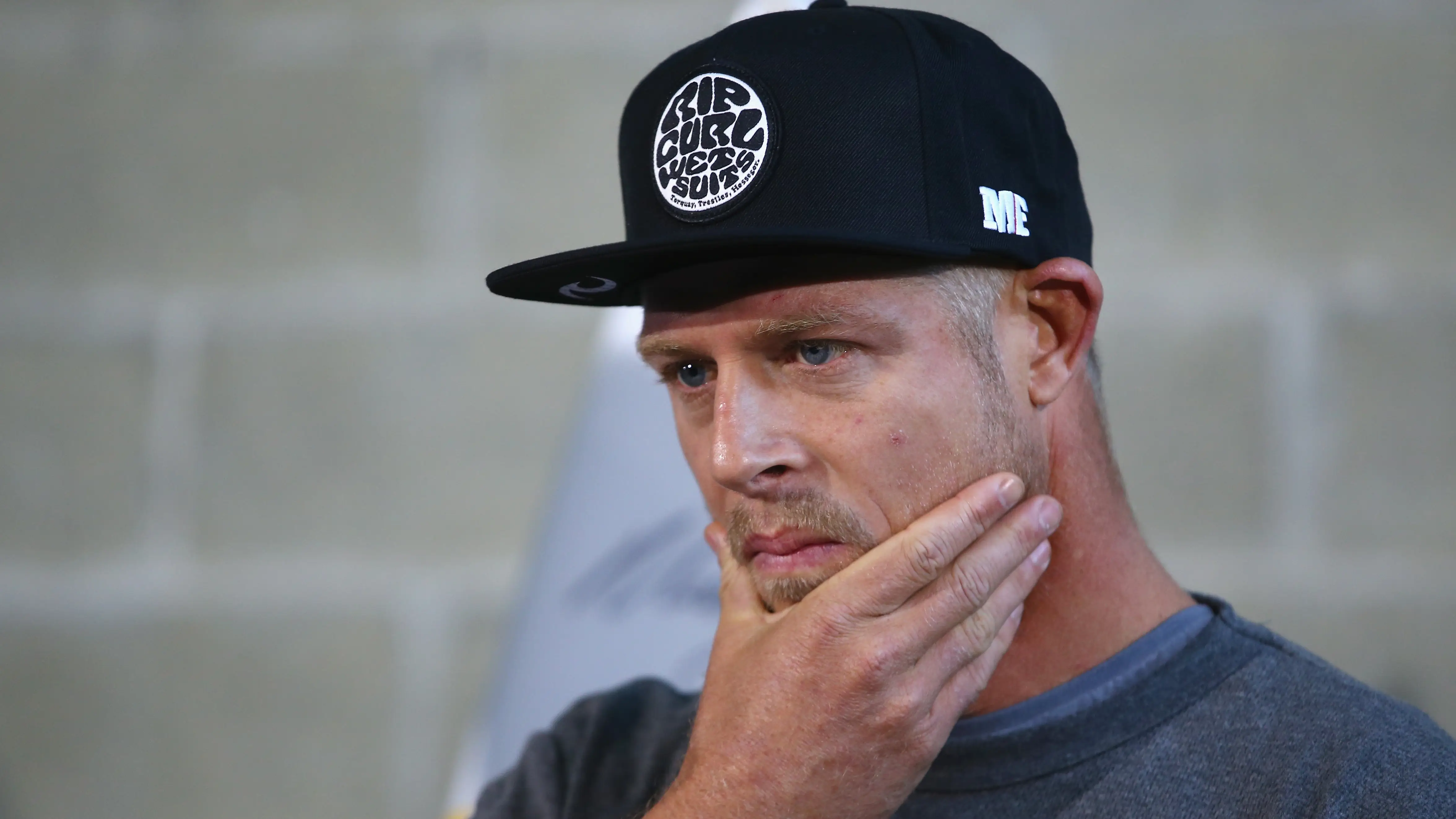 El surfista australiano Mick Fanning