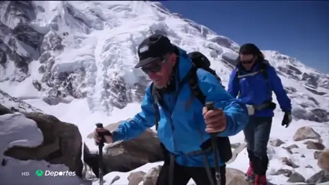 Carlos Soria, ante el reto de completar los 14 ochomiles de la Tierra como homenaje a las víctimas del coronavirus Carlos Soria, ante el reto de completar los 14 ochomiles de la Tierra como homenaje a las víctimas del coronavirus