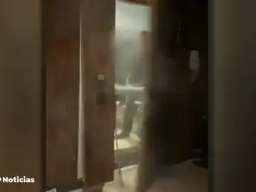 Interior niega que haya dado órdenes para que la Policía entre en domicilios sin una orden judicial Interior niega que haya dado órdenes para que la Policía entre en domicilios sin una orden judicial