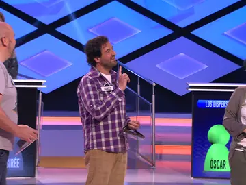 ¡Qué casualidad! Manolo, Victoria y M.A., de ‘Los dispersos’, comparten peinado en ‘¡Boom!’ ¡Qué casualidad! Manolo, Victoria y M.A., de ‘Los dispersos’, comparten peinado en ‘¡Boom!’