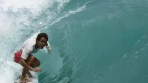 Muere Pedro Tanaka, gran promesa del surf de 23 años, ahogado mientras practicaba pesca submarina Muere Pedro Tanaka, gran promesa del surf de 23 años, ahogado mientras practicaba pesca submarina