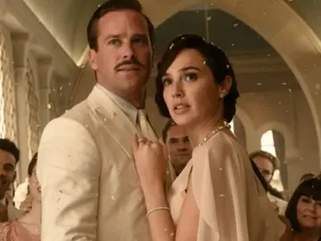 Armie Hammer y Gal Gadot en 'Muerte en el Nilo' Armie Hammer y Gal Gadot en 'Muerte en el Nilo'