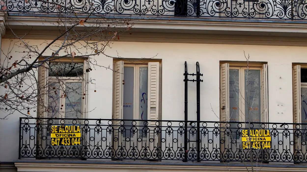 Detienen a una pareja que estaf&oacute; 500.000 euros por subarrendar pisos como apartamentos tur&iacute;sticos