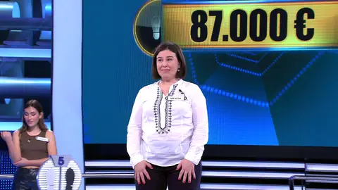 El plató entero se ha quedado en shock cuando Merche ha cometido su fallo. ¡Se lleva 86.000 euros y todo nuestro cariño! ¡Pena inmensa al despedir a Merche! Lágrimas en su despedida tras 14 días en ‘¡Ahora caigo!’