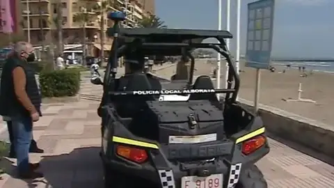 Policía controla aforo de la playa en Alboraia, Valencia Policía controla aforo de la playa en Alboraia, Valencia
