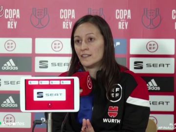 Guadalupe Porras se convertirá en la primera mujer en arbitrar una final de Copa del Rey, será asistente de Estrada Fernández