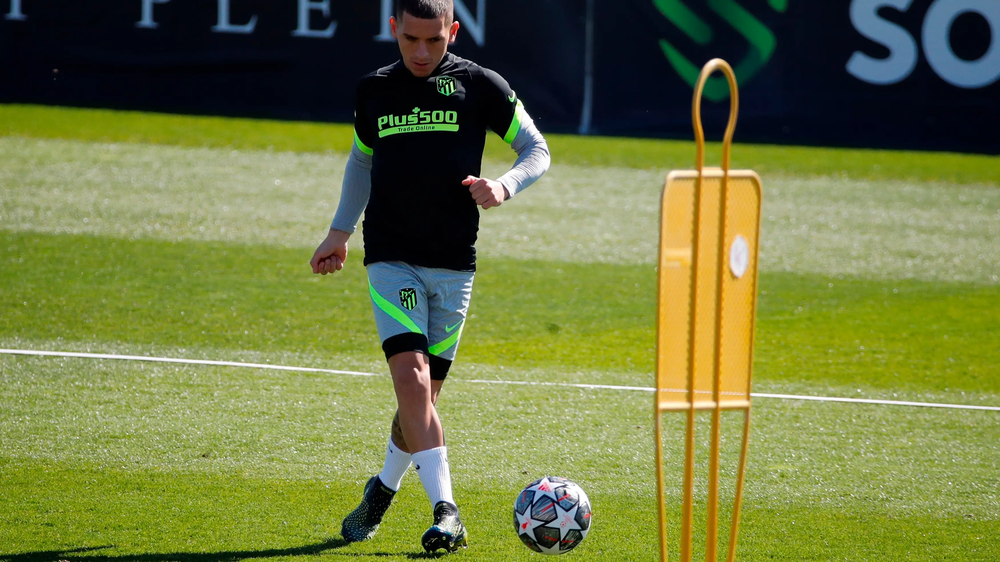 Lucas Torreira, jugador del Atlético de Madrid Lucas Torreira, jugador del Atlético de Madrid