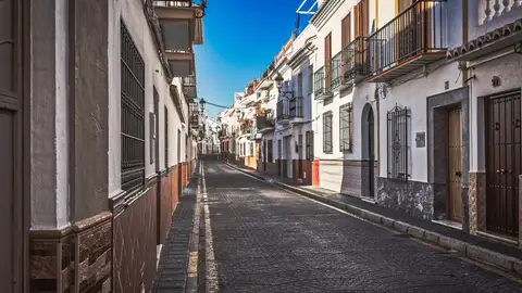 Así es el contraste de los pueblos españoles con y sin casos de coronavirus Así es el contraste de los pueblos españoles con y sin casos de coronavirus