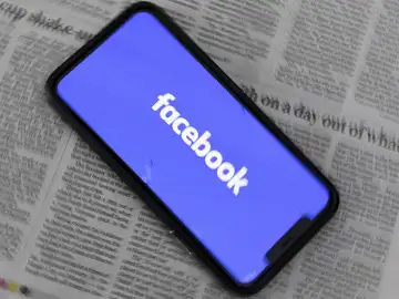 Facebook Facebook