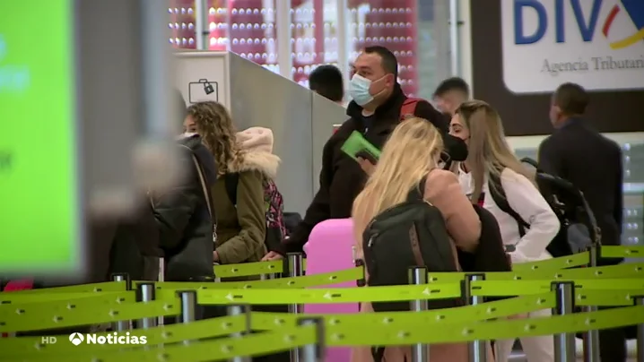 &iquest;Qu&eacute; debo saber si tengo un bono de viaje a punto de caducar por las restricciones del coronavirus?