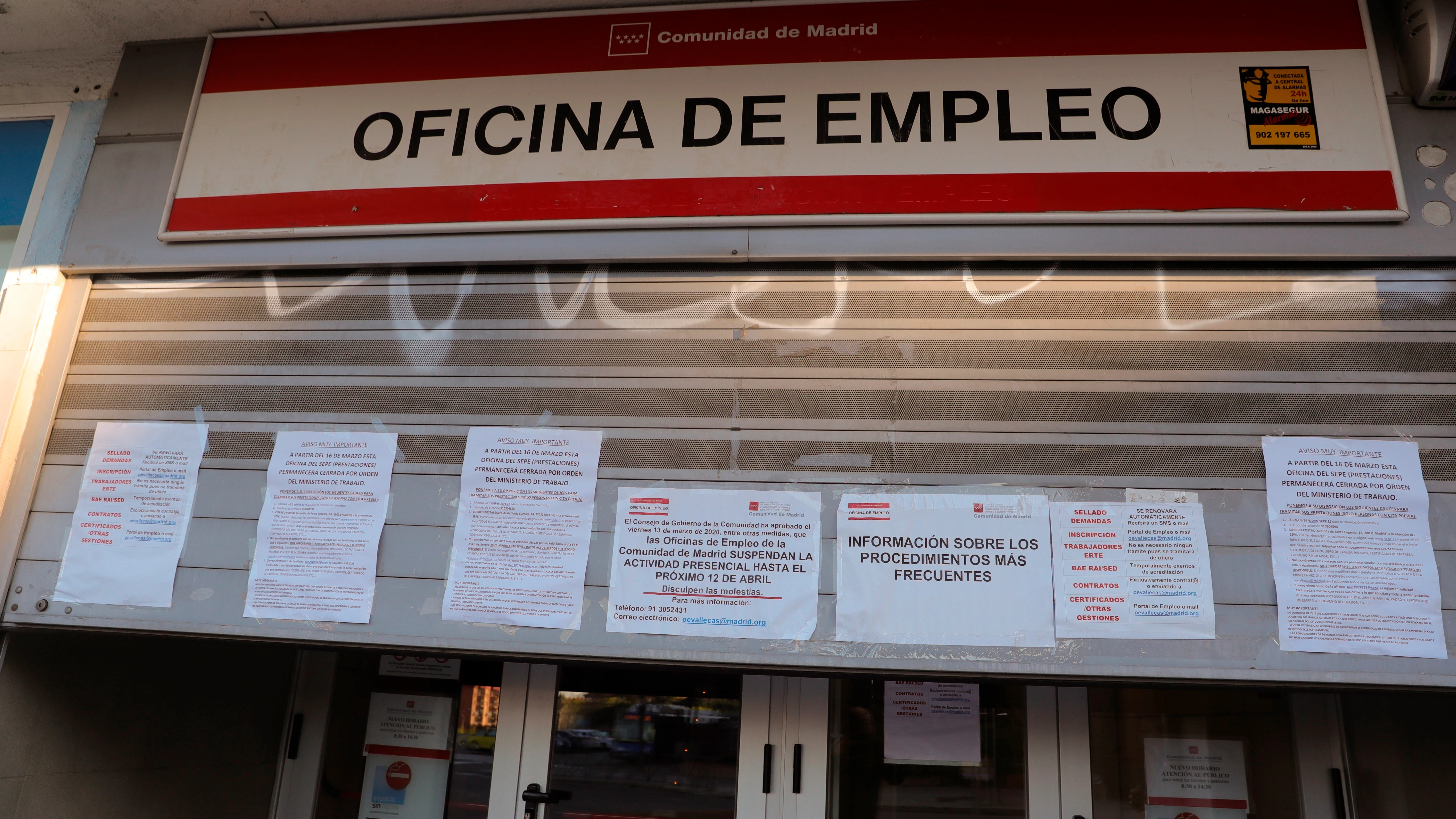 El paro baja en 197.841 personas en julio, la mayor ca&iacute;da mensual de la serie hist&oacute;rica