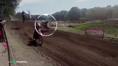 Así fue el accidente en el que murió 'Wey' Zapata, el piloto de motocross que competía sin un brazo Así fue el accidente en el que murió 'Wey' Zapata, el piloto de motocross que competía sin un brazo