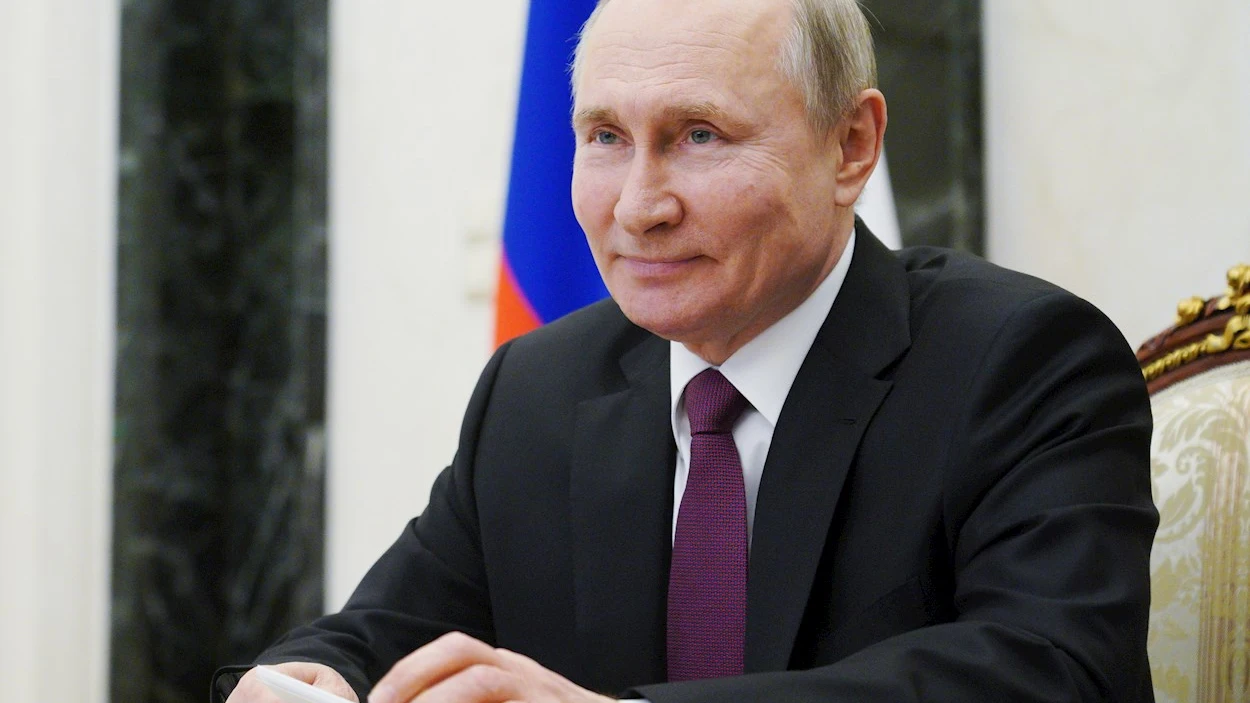 Vladimir Putin firma una ley que le permitir&iacute;a seguir en el poder hasta 2036