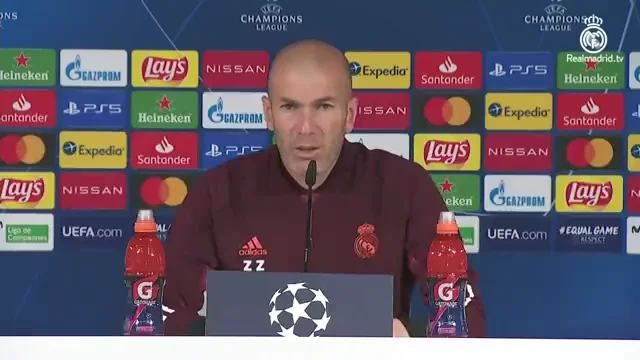 Zidane pide "tolerancia cero" ante el racismo tras el incidente con Diakhaby en Cádiz Zidane pide "tolerancia cero" ante el racismo tras el incidente con Diakhaby en Cádiz