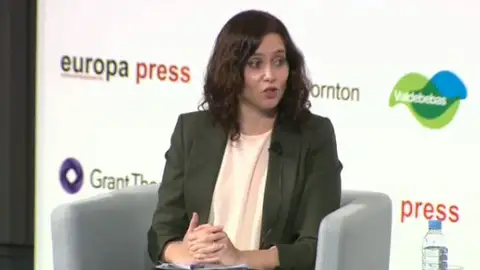 Isabel Díaz Ayuso, sobre Pedro Sánchez: "No hay controles en Barajas y nos habla de desmadre" Isabel Díaz Ayuso, sobre Pedro Sánchez: "No hay controles en Barajas y nos habla de desmadre"