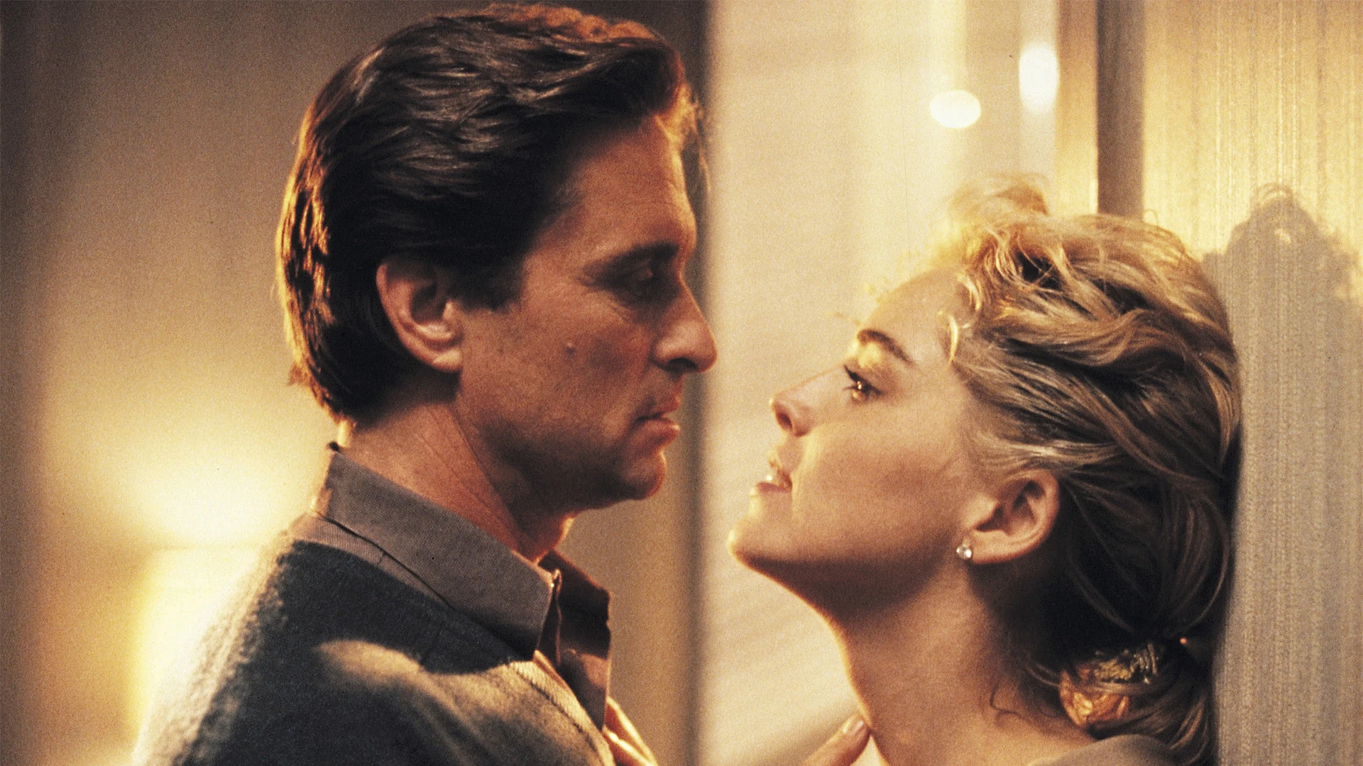 Sharon Stone y Michael Douglas En 'Instinto básico'