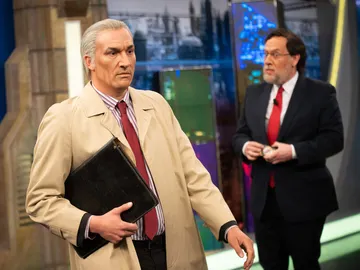 'Mariano Rajoy', petrificado al ver a 'Bárcenas' en 'El Hormiguero 3.0': "No quiero saber nada de sobres" 'Mariano Rajoy', petrificado al ver a 'Bárcenas' en 'El Hormiguero 3.0': "No quiero saber nada de sobres"