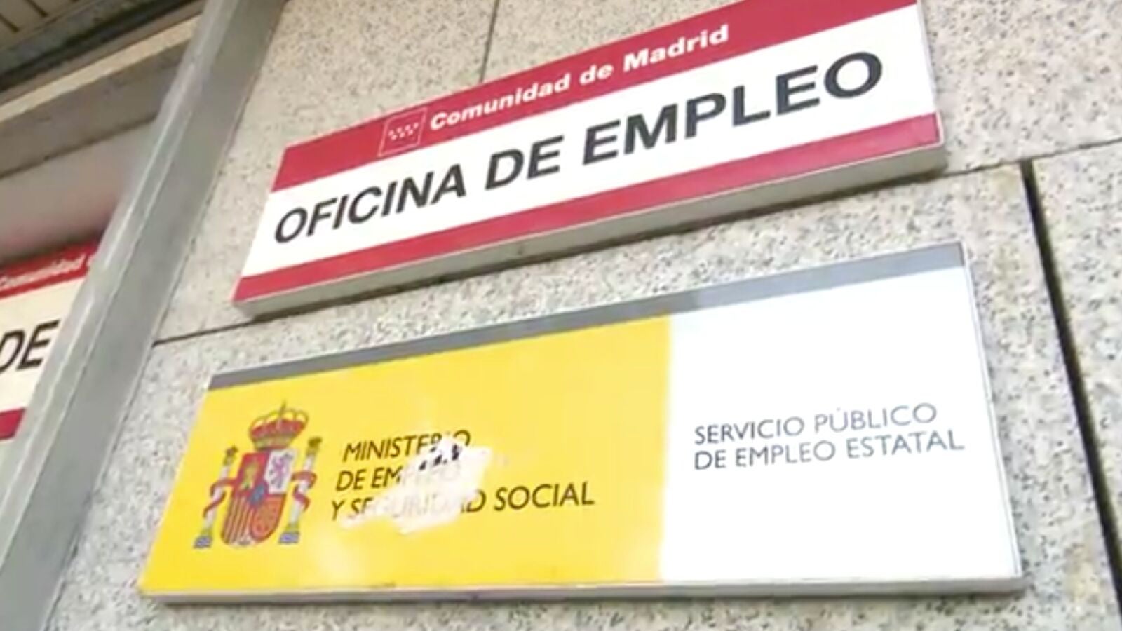 El paro desciende en España un 1,48% y baja de los 4 millones