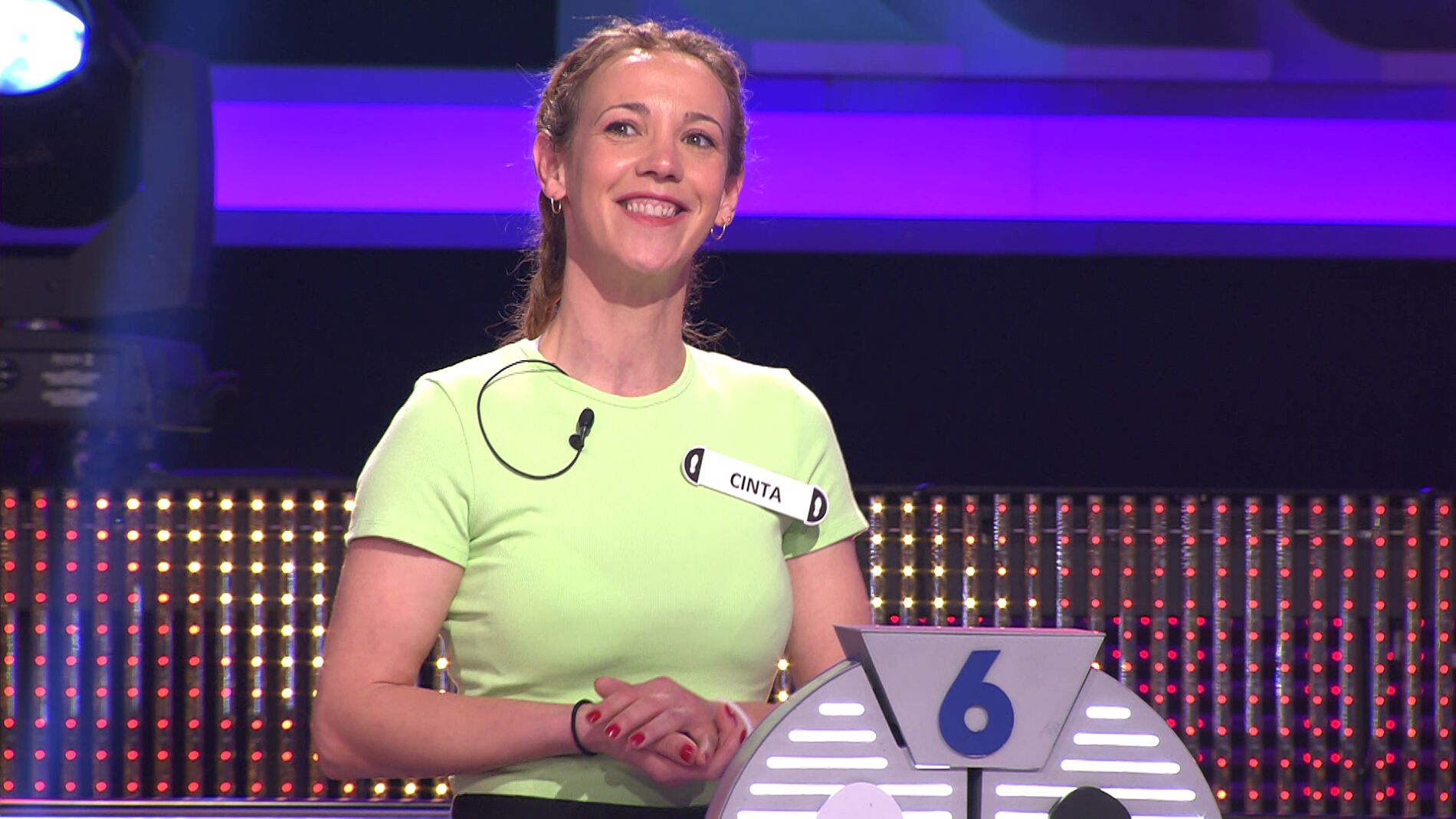 El apellido de una concursante desata los chistes de Arturo Valls en &lsquo;&iexcl;Ahora caigo!&rsquo;: "&iquest;Rebobinas?"