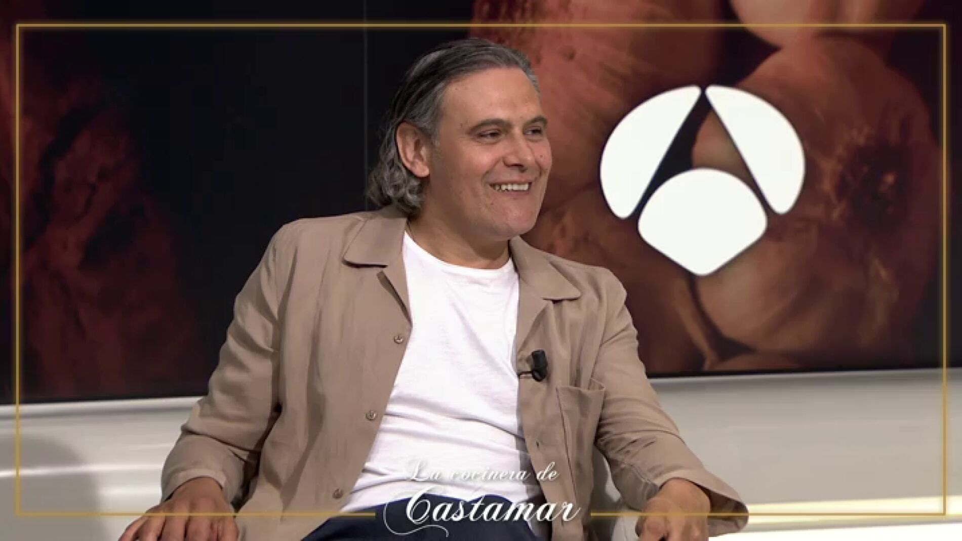 Roberto Enr&iacute;quez: "Hay un papel sorpresa al final de la historia"