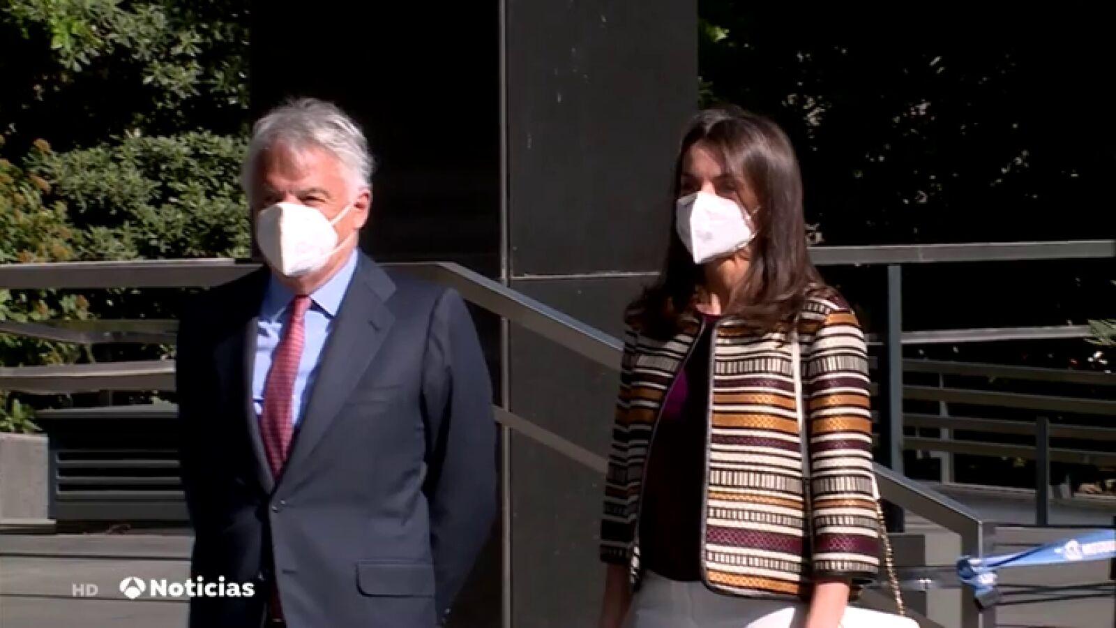 La reina Letizia se reúne con la Fundación Mutua Madrileña para abordar la campaña 'Tolerancia Cero'